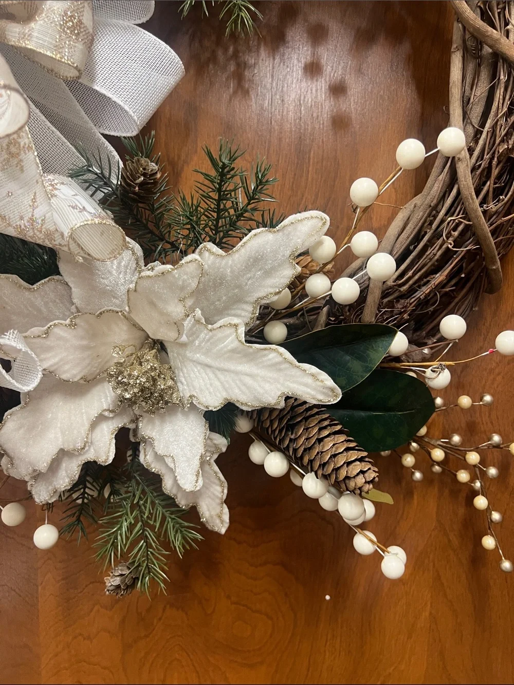 White & Cream Poinsettia Holiday Wreath with Pinecones